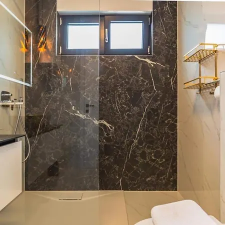 žiži Exclusive Appartement *