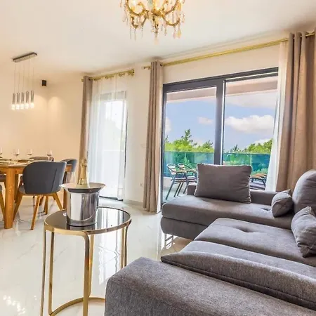 žiži Exclusive * Tučepi